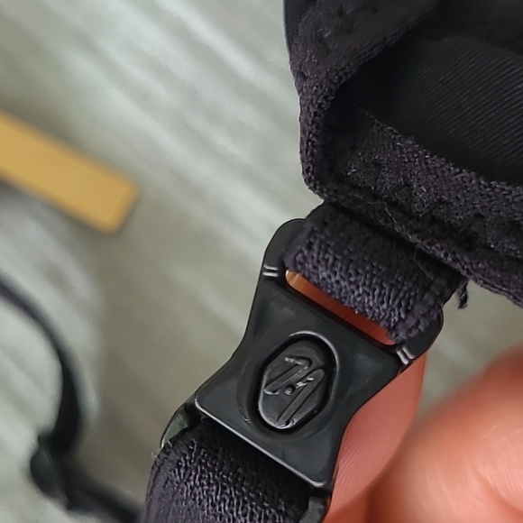 Super Plunge Microfiber Push-up Bra - Picture 13 of 13